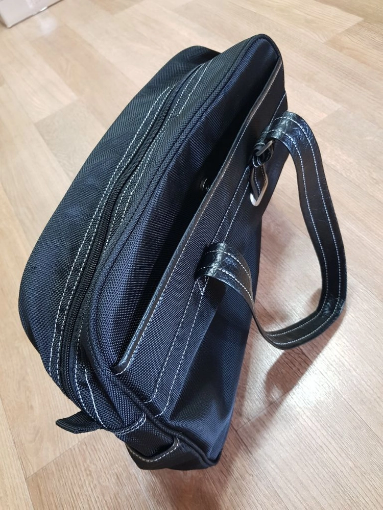 서류가방 겸 토트백 겸 노트북가방 이미지