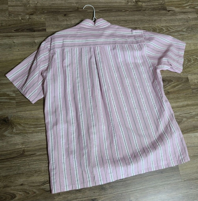 버버리 카라 반팔셔츠 반팔티맨투맨자켓패딩루이비통프라다디올셀린느톰브라운몽클레어스톤아일랜드에르메스준지프라다 이미지