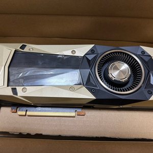NVIDIA Titan V 그래픽카드 4장 이미지
