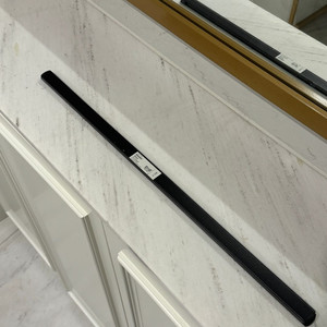 이케아 엔헤트 후크용 레일 앤트러싸이트 57cm 3000원 IKEA ENHET 이미지