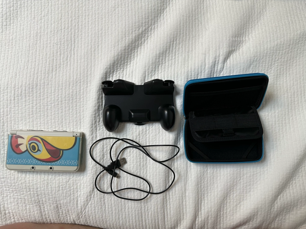 New 3ds(뉴작다수)몬스터헌터4 정품 플레이트 정품 포켓무버,뱅크 이미지