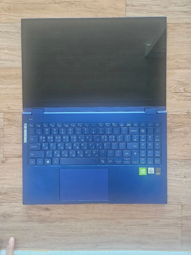 삼성 갤럭시북 NT950QCG 블루 노트북 이미지