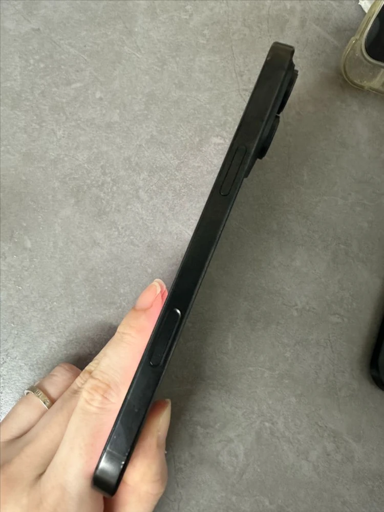 아이폰 16프로 맥스 256g 블랙티타늄 이미지