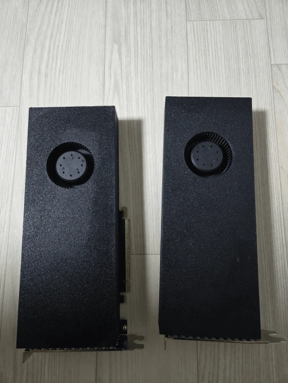 Tesla v100 sxm2 32GB 이미지