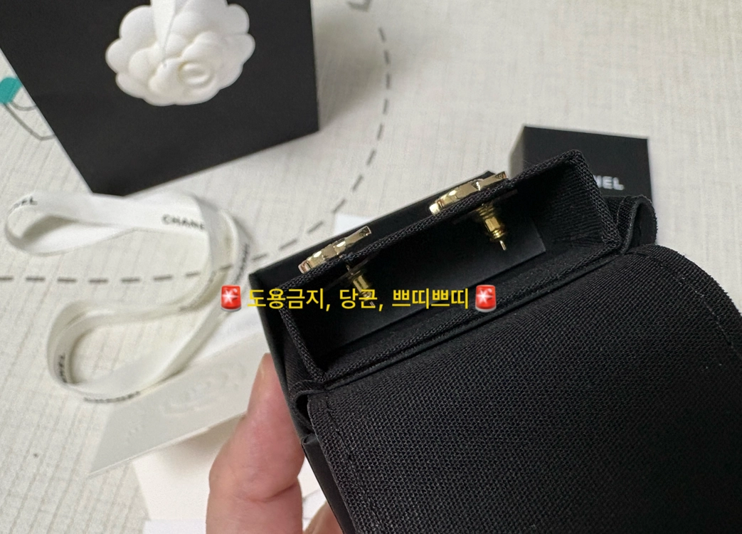 (새상품/백화점정품) 샤넬 CC 귀걸이 이미지