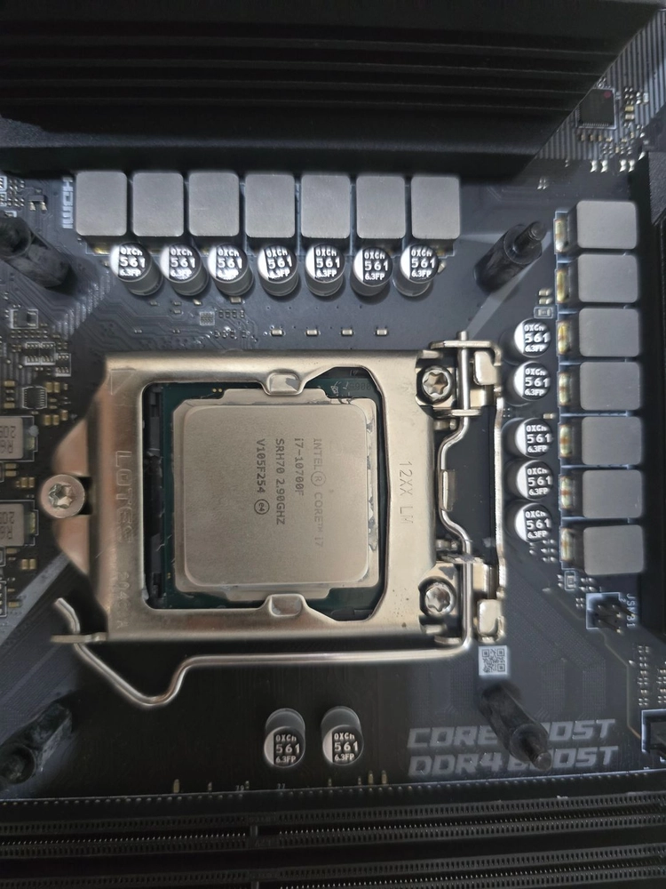 i7-10700F + msi z490 gaming edge wifi 일괄판매 이미지