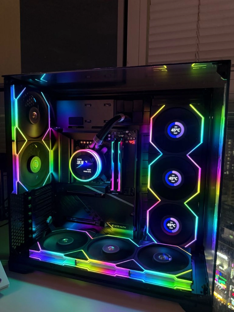 9800x3D 리안리 반본체 팝니다 - 안심되는 중고거래