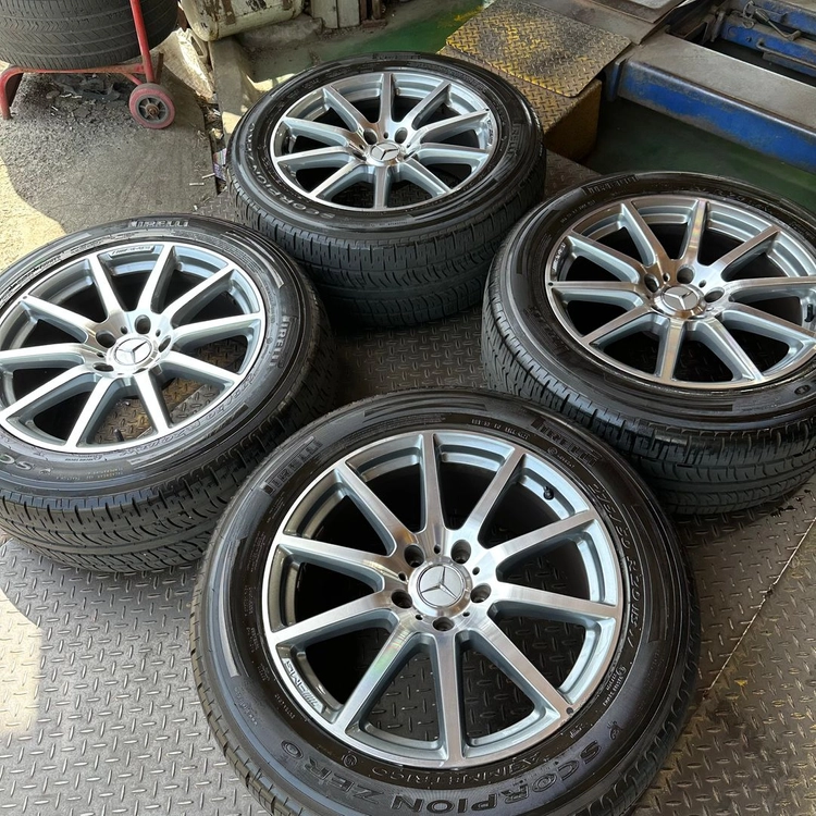 20인치 벤츠 G바겐 G63 AMG 중고휠타이어 1대분 PCD130 9.5J +50 트래드 90% 이미지