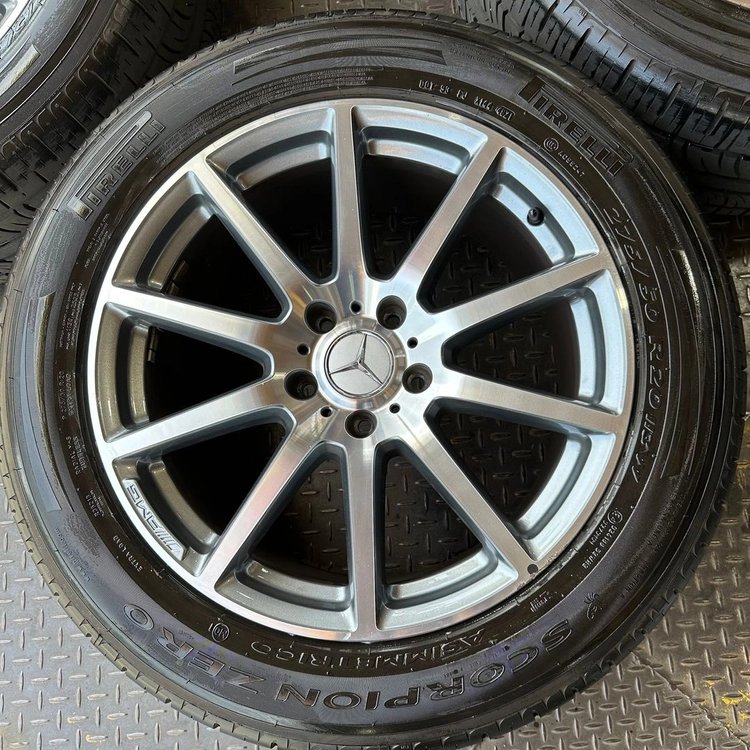 20인치 벤츠 G바겐 G63 AMG 중고휠타이어 1대분 PCD130 9.5J +50 트래드 90% 이미지