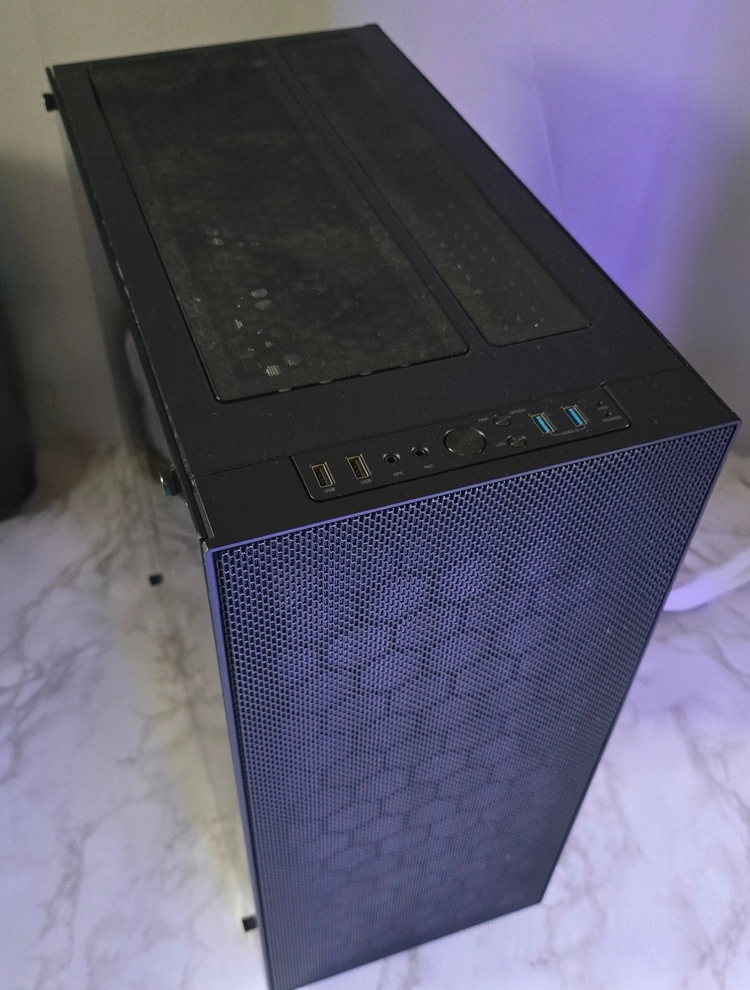 5600X + 3070ti 슈프림 게이밍컴퓨터 판매합니다 이미지
