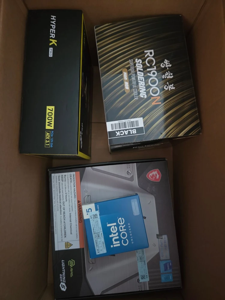 업무•작업용 고사양컴퓨터 14600K / RX590 니트로+ 이미지
