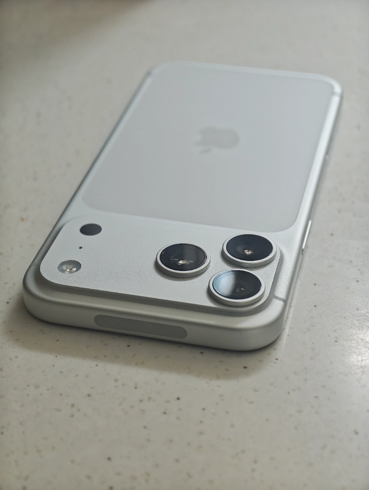 아이폰 17프로맥스 256GB 카메라 무음 이미지
