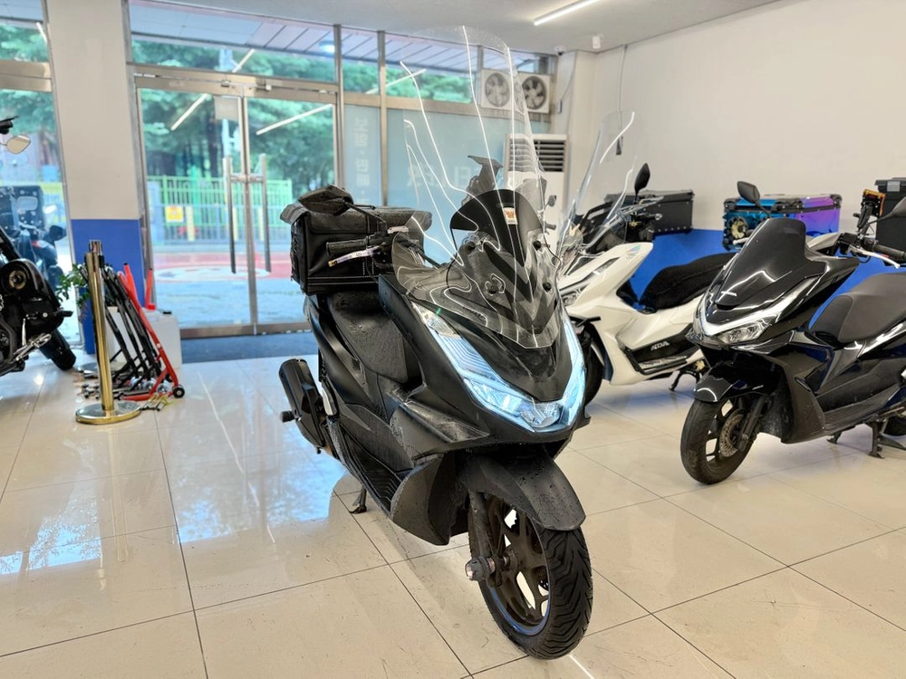 21년식 PCX125 / 30,XXXkm / 차량판매합니다 이미지