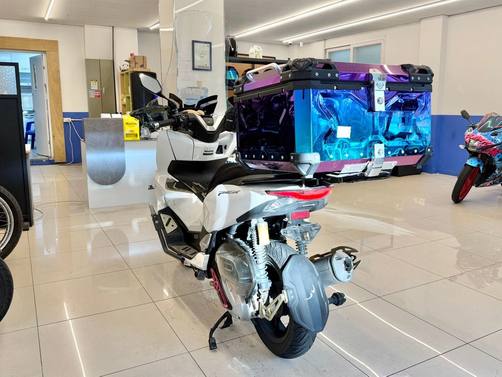 25년식 PCX125 / 41,XXXkm / 배달세팅완료 차량 판매합니다 이미지