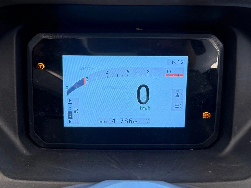 25년식 PCX125 / 41,XXXkm / 배달세팅완료 차량 판매합니다 이미지