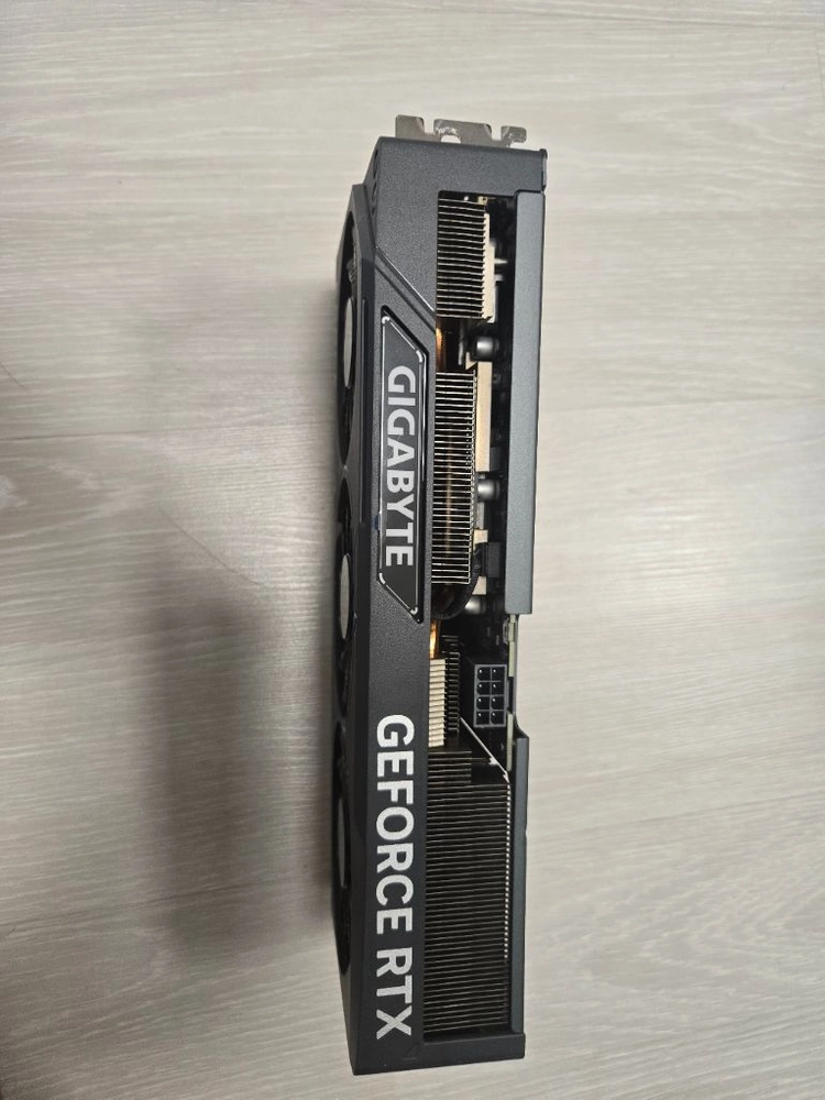 RTX 4070EAGLE 팝니다 이미지