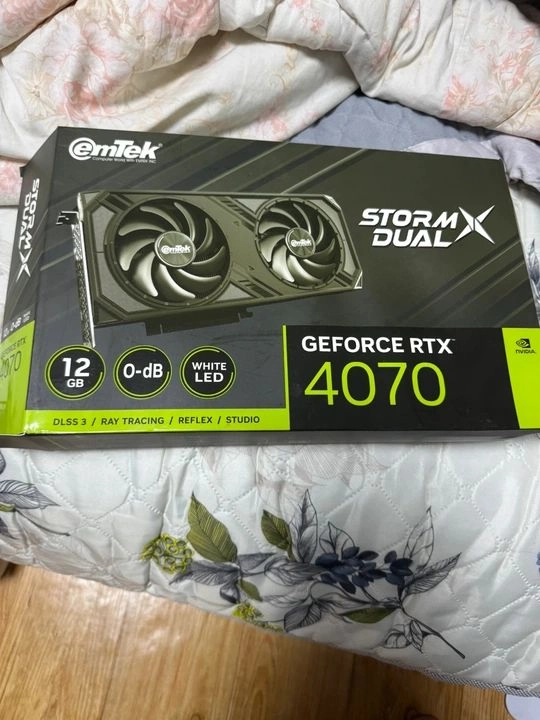 이엠텍 지포스 RTX 4070 STORM X Dual 이미지