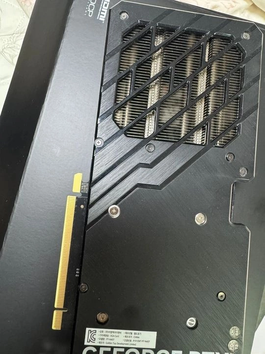 이엠텍 지포스 RTX 4070 STORM X Dual 이미지