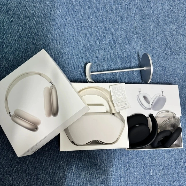 에어팟맥스2 C타입 + 케이스,거치대 팔아요 이미지
