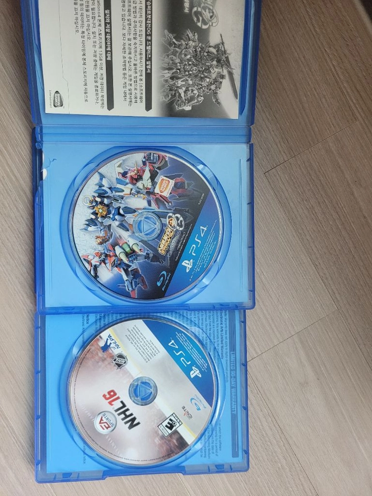 ps4 슈퍼로봇대전 OG 문 드웰러즈 nhl16 일괄 팔아요.워낙유명게임이라... 이미지