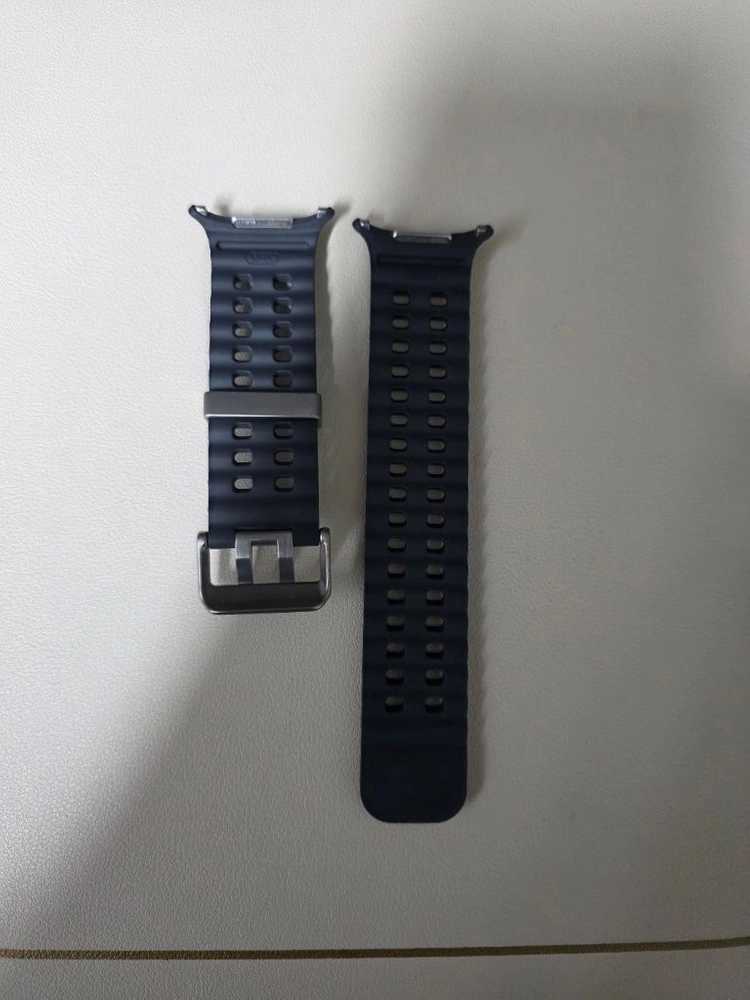 삼성 갤럭시 워치 울트라 47mm 티타늄 스트랩 팝니다 이미지