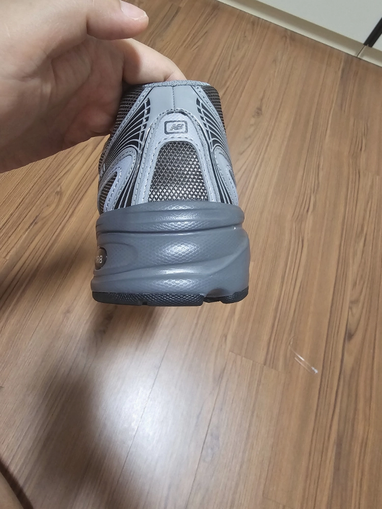 2시간착용 275 뉴발란스 740 나이키 아디다스 런닝화 남자 이미지
