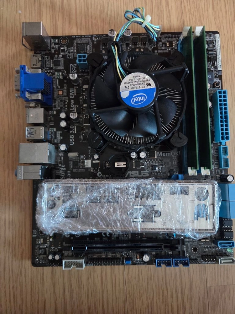ASUS PB875-M LE 메인보드 (CPU, RAM 포함) 이미지