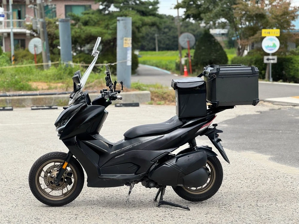 존테스 350D 24년식 3만KM 배달셋팅 완료 차량 판매합니다 이미지