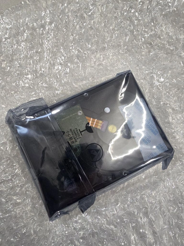 년WD 웨스턴 디지털 4TB HDD 미개봉 새제품 이미지