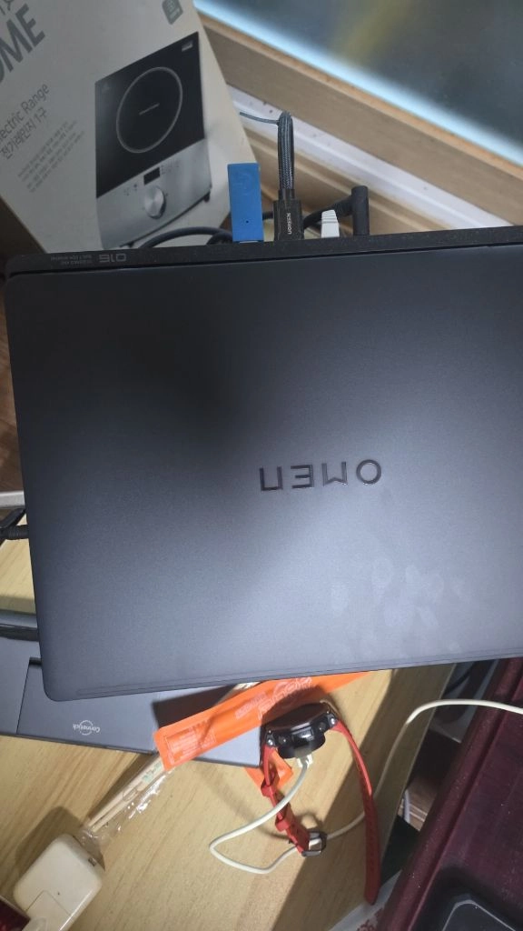 hp omen max16 rtx5090 이미지