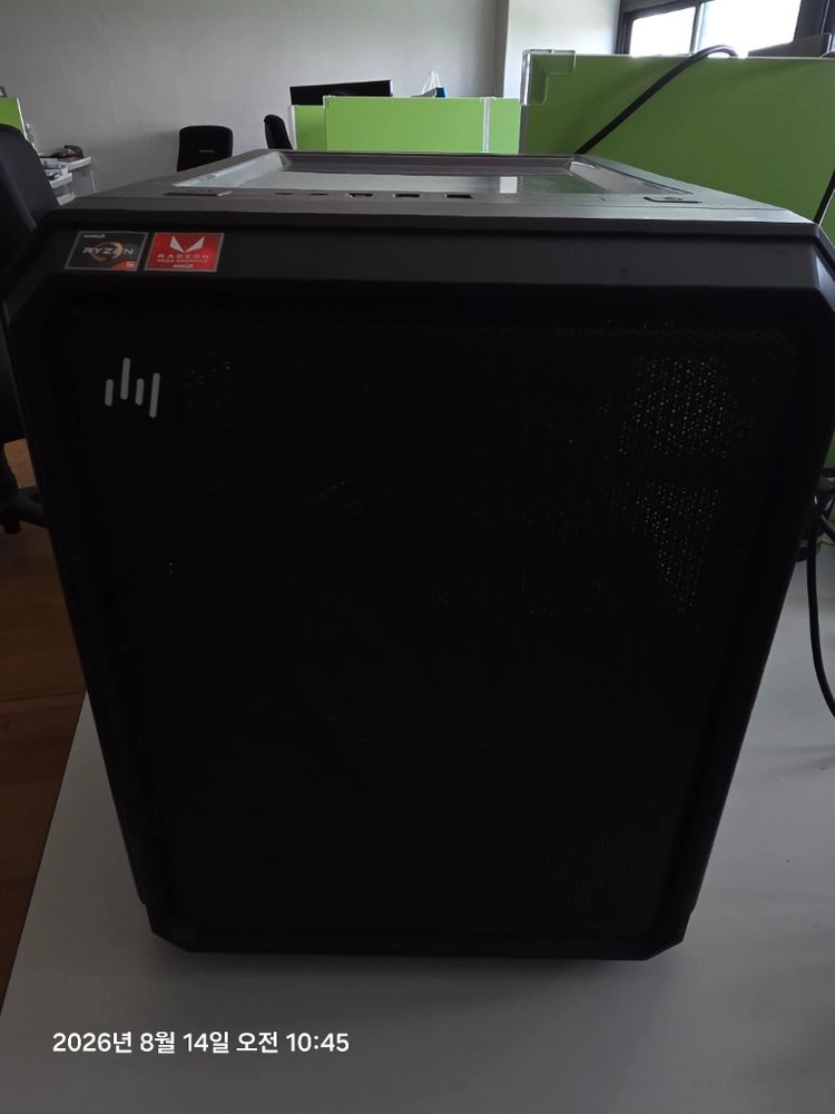 라이젠 5600g 데스크탑 완본체 판매합니다. 이미지