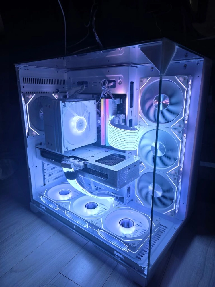 라이젠7 7800X3D RX9070XT 신품 PC 팝니다 이미지