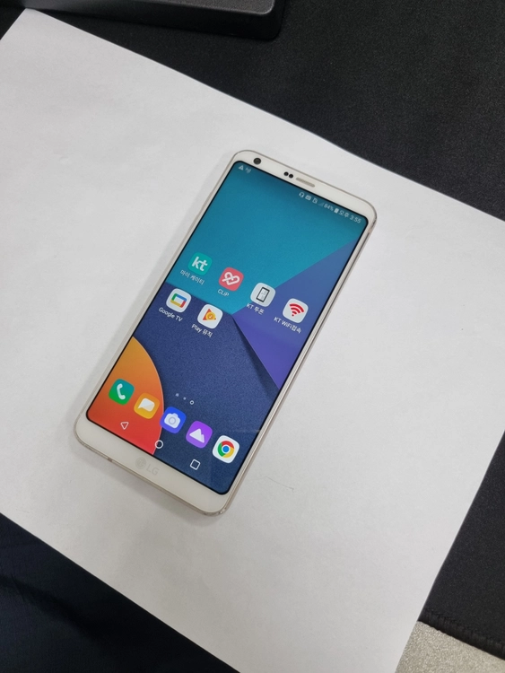 LG G6 64GB 화이트 KT 안드로이드9 기능정상 중고폰 213007 이미지