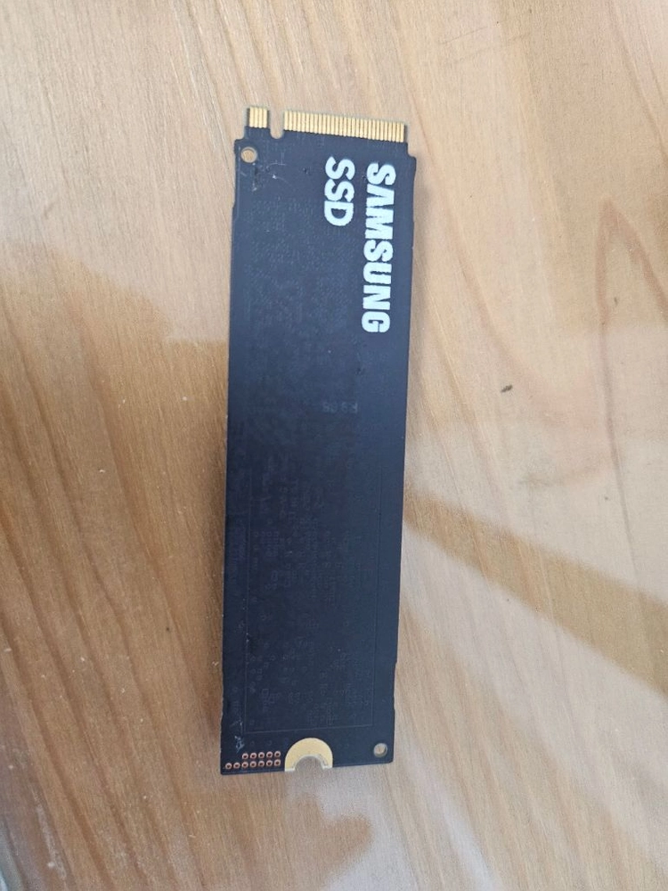 삼성 PM9A1 NVMe SSD 256GB 이미지