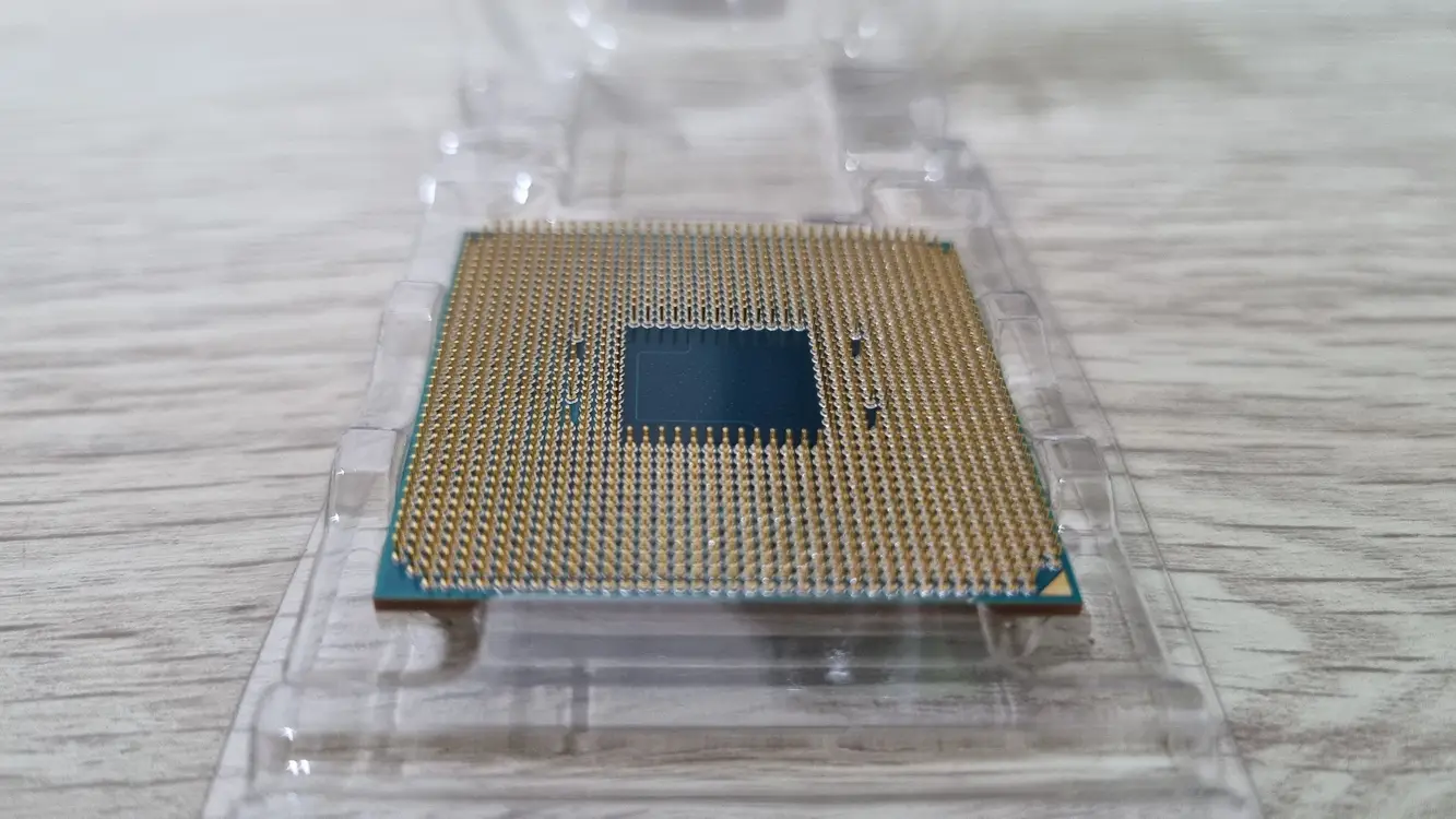 AMD 라이젠 3 3200G CPU 기본쿨러 포함 이미지