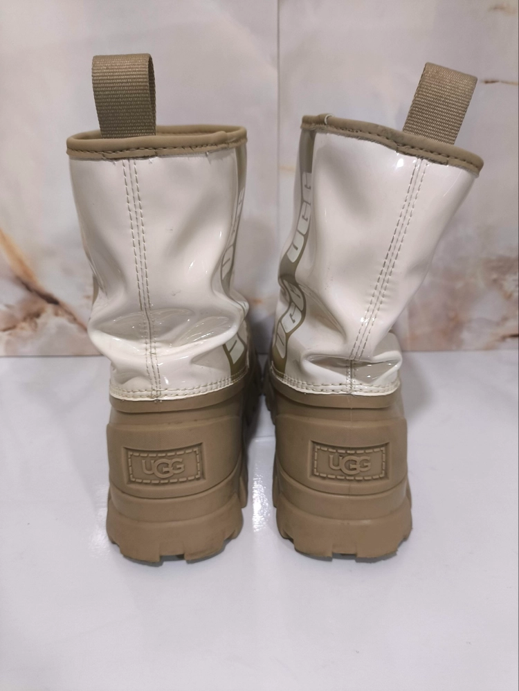 230mm 어그 브렐라 부츠 이미지