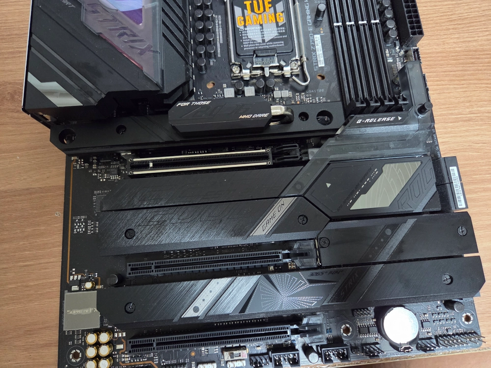 Asus Rog Strix Z790-E Gaming Wifi 이미지