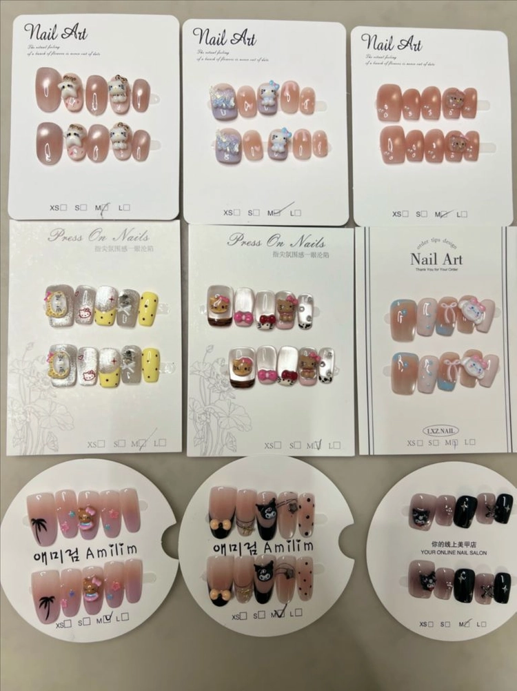캐릭터 네일팁 판매 이미지