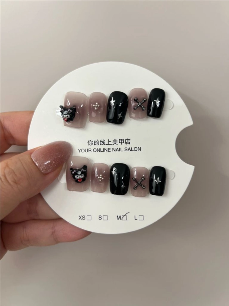 캐릭터 네일팁 판매 이미지