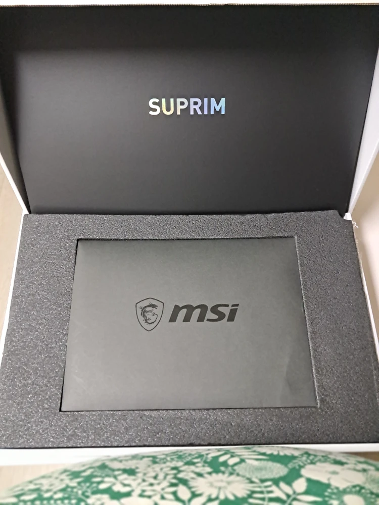 MSI RTX 3080 Ti 슈프림 X 이미지
