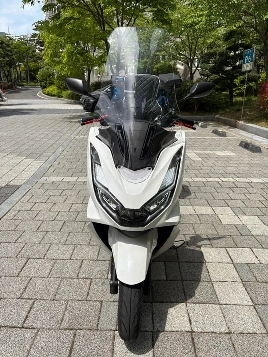22년식 혼다 PCX 125 낮은키로수 판매합니다 - 안심되는 중고거래