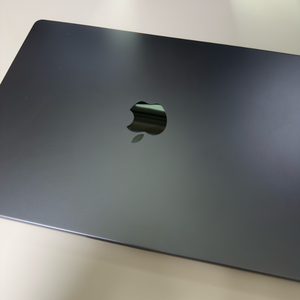 [애케플] 맥북 프로 14인치 M4 24GB 1TB 스페이스 블랙 이미지