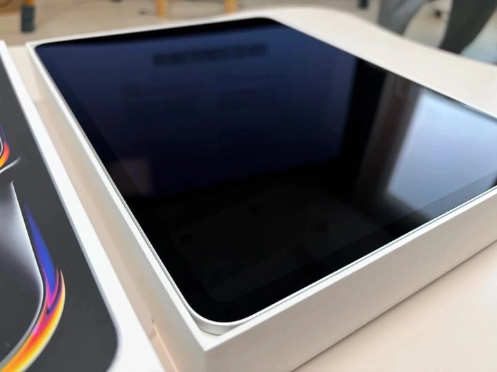 아이패드 프로 13 m4 256gb 실버 (애플케포함) 이미지
