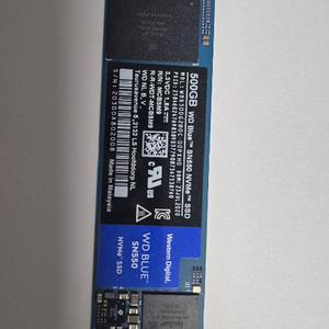 웨스턴 디지털 WD Blue SN550 NVme M.2 SSD 500GB 팝니다 이미지