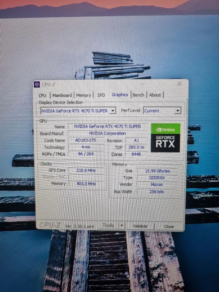 9800X3D / 4070 Ti SUPER 게이밍 PC 화이트 이미지