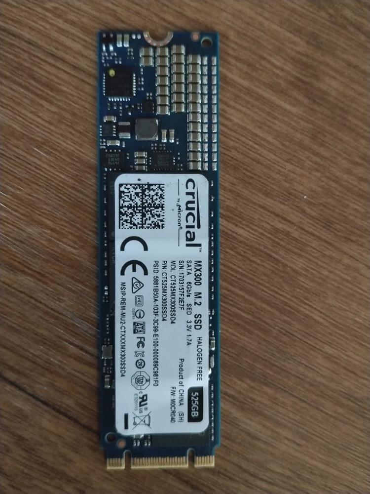 마이크론(Crucial) MX300 M.2 SATA SSD 525GB 이미지