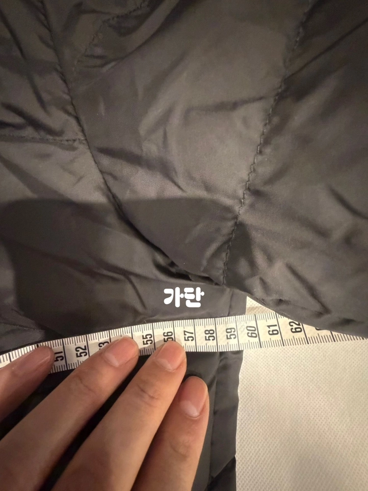 [몽클;레어] 새상품 / 경량 패딩 / 4 (약 105 사이즈) 이미지