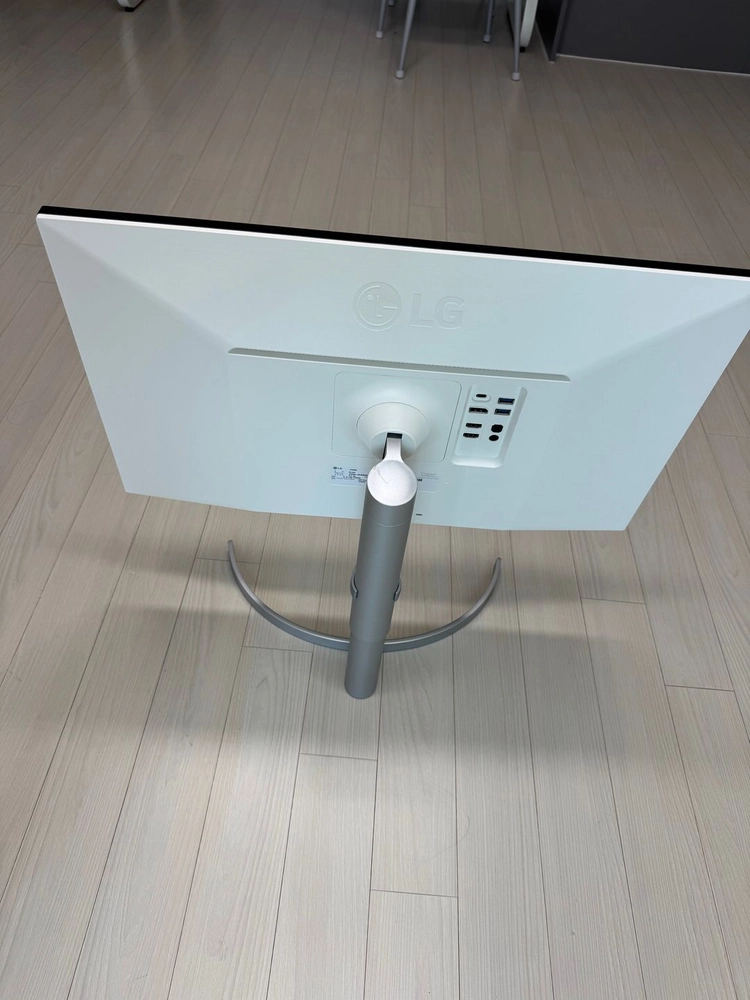 LG 27UL850 27인치 4k 모니터 판매 이미지