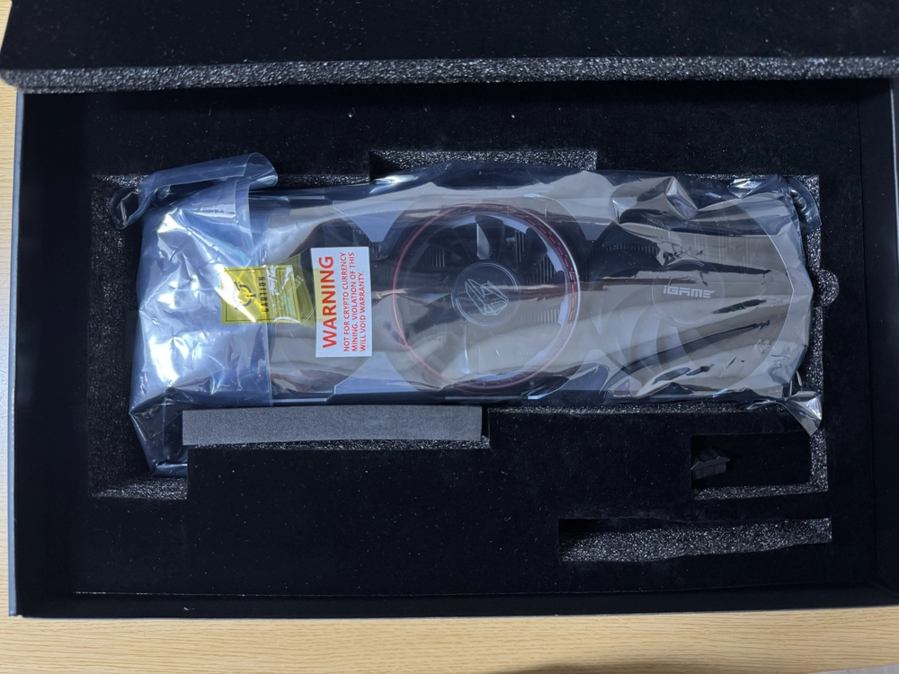 컬러풀 iGame RTX 3080 Advanced OC 10G 판매합니다 이미지
