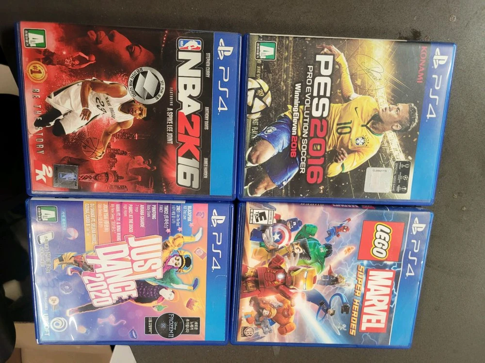 ps4 게임 팔아요. 명작들도 많아요. 사가세요. 이미지